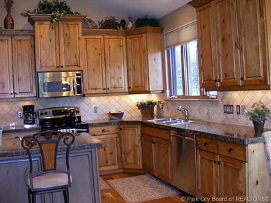 1132 Matterhorn Ct, Midway, UT 84049 - photo 7