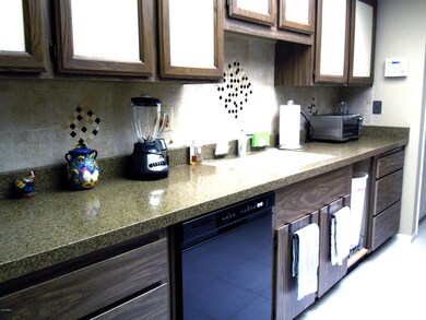 18836 N Aztec Dr, Sun City, AZ 85373 - photo 7