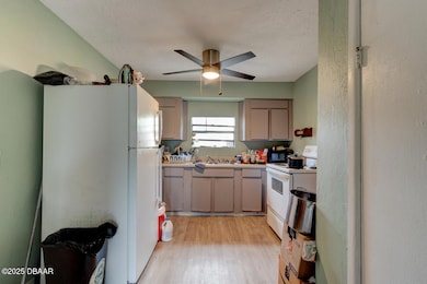 326 Jefferson St, Daytona Beach, FL 32114 - photo 6
