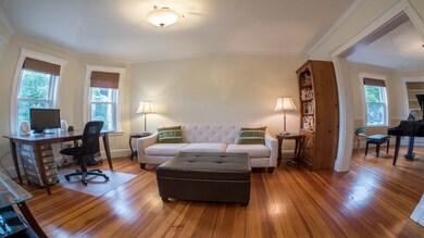 9 Cambridge Terrace unit 2, Cambridge, MA 02140 - photo 2