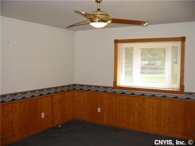 78 Chapman Ave, Auburn, NY 13021 - photo 4