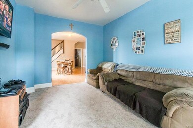 319 E Washington St, Slatington, PA 18080 - photo 5