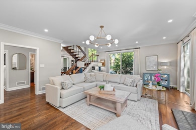 8 Brettagne unit 8, Devon, PA 19333 - photo 3