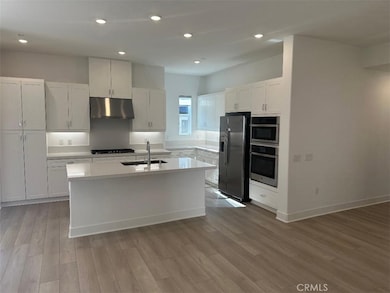 512 Nielson, Irvine, CA 92618 - photo 3