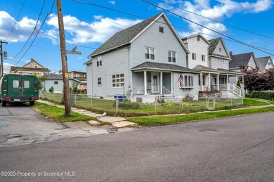 1301 Dartmouth St, Scranton, PA 18504 - photo 2