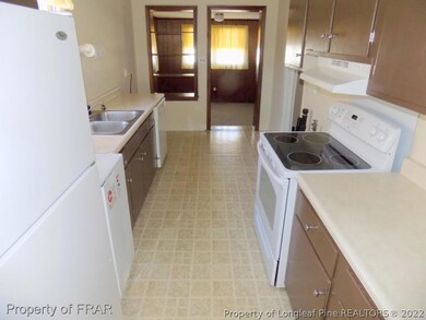 2714 Arlington Ave, Fayetteville, NC 28303 - photo 7