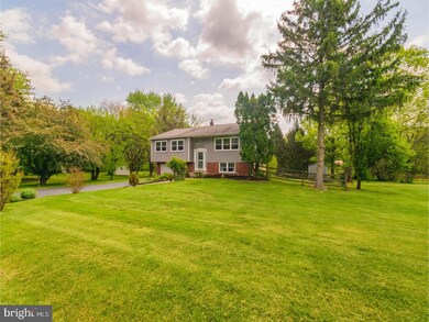 1229 Audrey Ln, Phoenixville, PA 19460 - photo 2