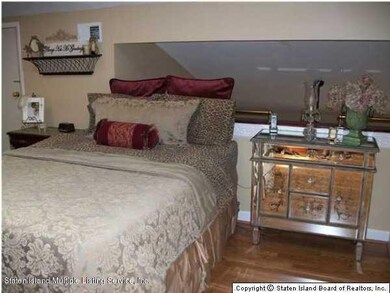 3182 Richmond Rd unit B, Staten Island, NY 10306 - photo 6