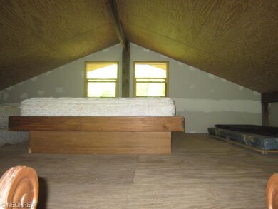 Loft - sleeps 4 or more