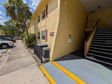 7512 Dolonita Dr, Tampa, FL 33615 - photo 2