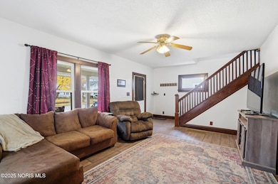 3519 Hazelhurst Ave, Toledo, OH 43612 - photo 6