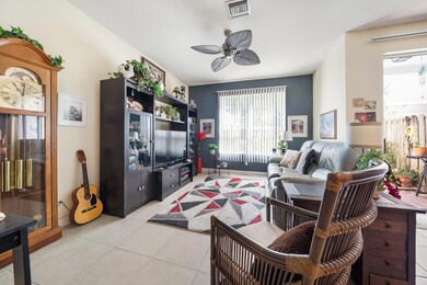 4312 Chalmers Ln, West Palm Beach, FL 33417 - photo 5