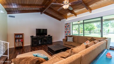 1525 East Hackamore St-6