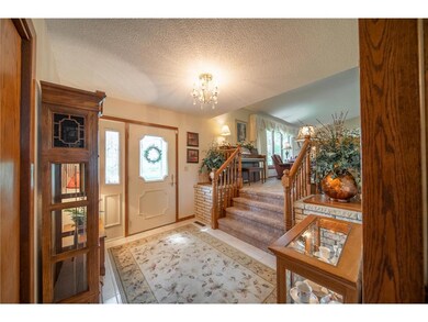 Spacious front entryway