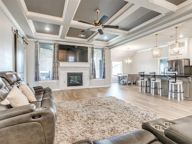 701 Bison Crossing Dr, Yukon, OK 73099 - photo 2