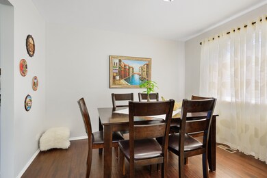 1530 Coloma Ct N, Wheaton, IL 60189 - photo 6