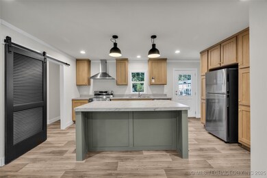 622 S Maple St, Nowata, OK 74048 - photo 7