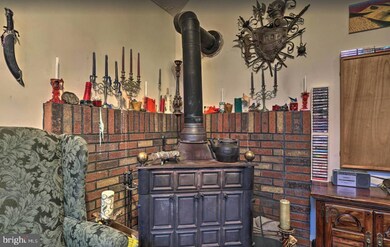 8117 Acorn Ct, East Stroudsburg, PA 18302 - photo 5