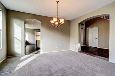 13-E Mahogany Pl-013
