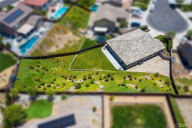 36202 Trail Creek Cir, Wildomar, CA 92595 - photo 5