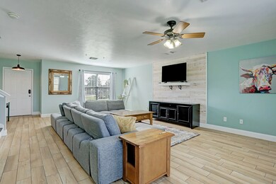 5403 Mckinley Ct, Pearland, TX 77584 - photo 6