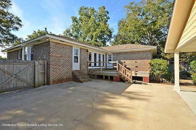 724 Creekside Dr, Charleston, SC 29412 - photo 7