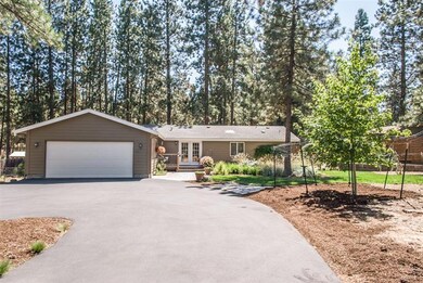18735 Choctaw Rd, Bend, OR 97702 - photo 2