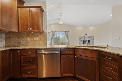 1795 Hiller Rd, West Bloomfield, MI 48324 - photo 6