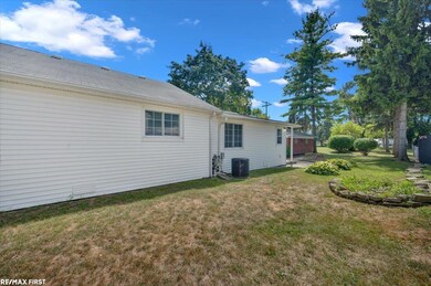 3666 Capitol Ave, Warren, MI 48091 - photo 5