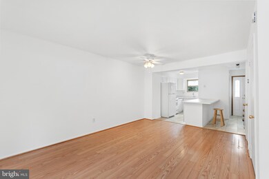 72 La Cascata, Clementon, NJ 08021 - photo 2