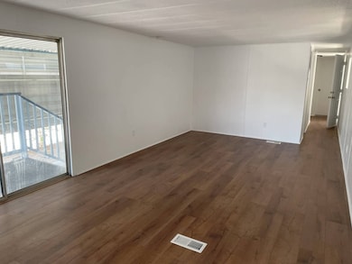 1455 S State St unit 324, Hemet, CA 92543 - photo 2