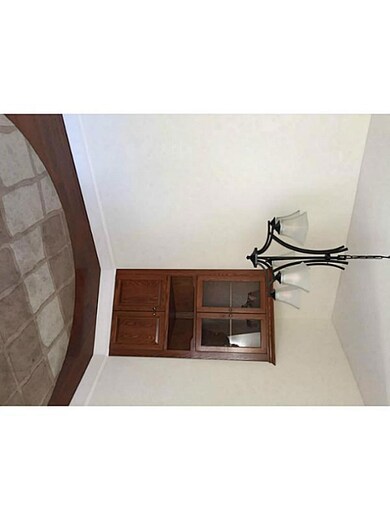 557 Park Ave unit 3, Woonsocket, RI 02895 - photo 4