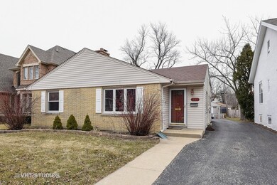 291 N Maple Ave, Elmhurst, IL 60126 - photo 2