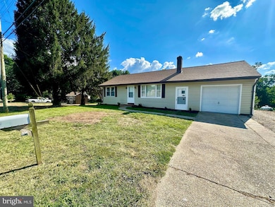 108 Bluestone Rd, York, PA 17406 - photo 2