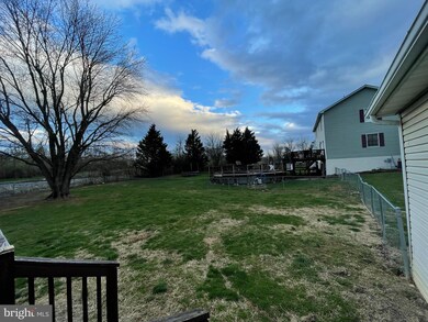 452 Morgan St, Inwood, WV 25428 - photo 5