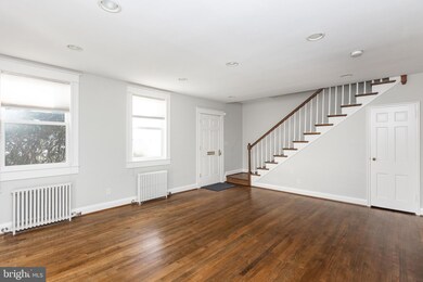 5203 Falls Rd unit 15, Baltimore, MD 21210 - photo 2