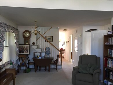 207 Ridings Cir unit DD207, Macungie, PA 18062 - photo 4