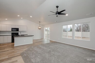 18378 N Fire Ice Ave, Nampa, ID 83687 - photo 6