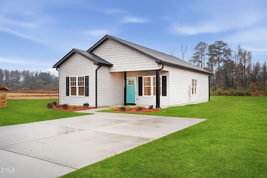 1029 Jada Allen Rd, Dunn, NC 28334 - photo 3