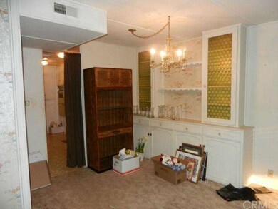 Dining Area with Hutch 