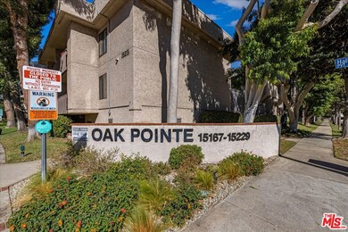 Oak Pointe