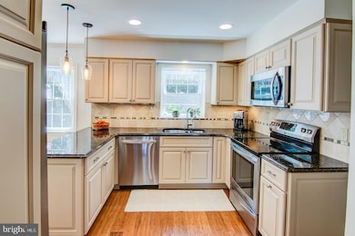 2584 Bell Creek Dr, Davidsonville, MD 21035 - photo 5