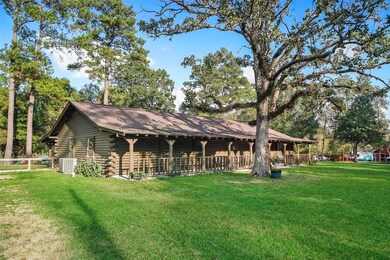 12049 Clark Ln, Conroe, TX 77385 - photo 2