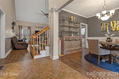 Front entry with tile floor and Sherwin Williams p