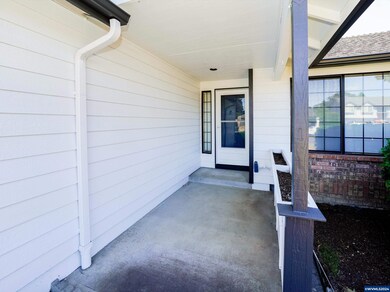 1824 Zachris Ct NE, Keizer, OR 97303 - photo 2