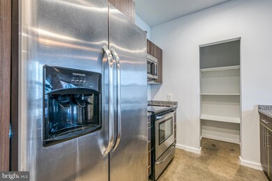4800 Brown St unit 308, Philadelphia, PA 19139 - photo 6