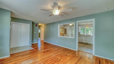 9 Nassau Rd, Somers Point, NJ 08244 - photo 5