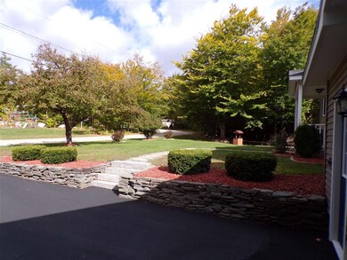 122 Raycrest Dr, Randolph, NH 03593 - photo 4