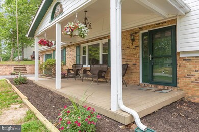 23004 Gunston Dr, Lexington Park, MD 20653 - photo 2