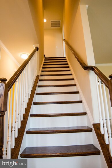 102 Monticello Dr, Colonial Beach, VA 22443 - photo 2